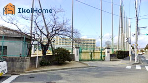 【中学校】岩岡中学校まで1454ｍ