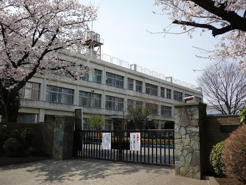 【小学校】入間市立　黒須小学校まで500ｍ
