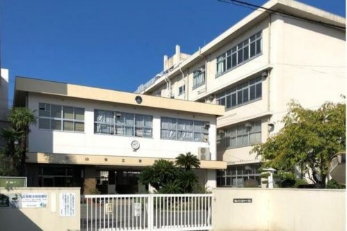 【小学校】岡山市立財田小学校まで950ｍ