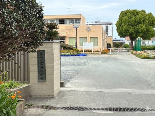 【小学校】益城町立広安小学校まで1300ｍ
