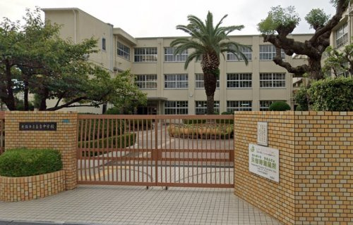 【中学校】大阪市立長吉中学校まで820ｍ