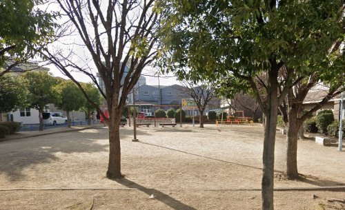 【公園】川辺東公園まで170ｍ