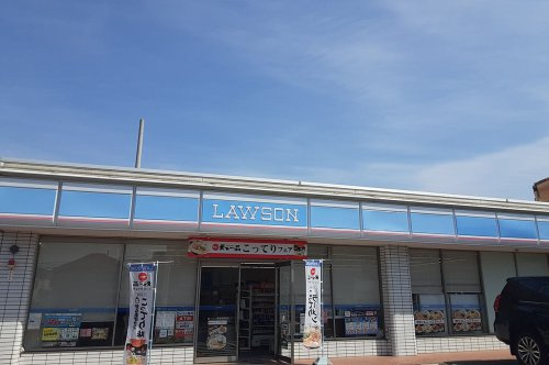 【コンビニエンスストア】ローソン堺草尾南店まで780ｍ
