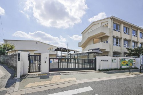 【小学校】堺市立金岡小学校まで1210ｍ