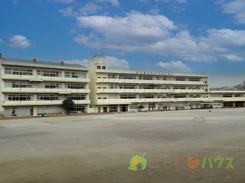 【小学校】上尾市立大石北小学校まで550ｍ