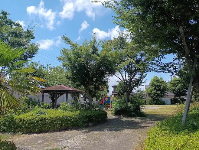 【公園】藤ヶ丘第二街区公園まで120ｍ