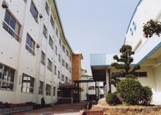 【小学校】貴志小学校まで545ｍ