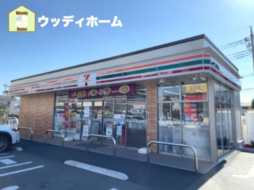 【コンビニエンスストア】セブンイレブン　川口領家1丁目店まで1101ｍ