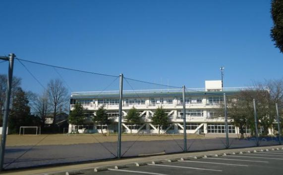 【小学校】鹿嶋市立鹿島小学校まで1680ｍ
