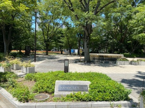 【公園】黎明橋公園まで418ｍ
