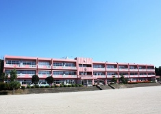 【小学校】誉田小学校まで800ｍ