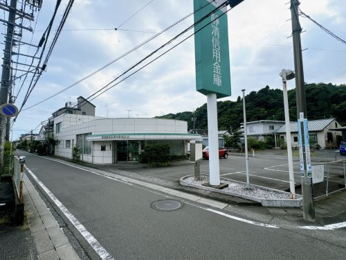 【銀行】静清信用金庫向敷地支店まで926ｍ