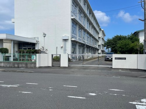 【中学校】焼津市立小川中学校まで822ｍ
