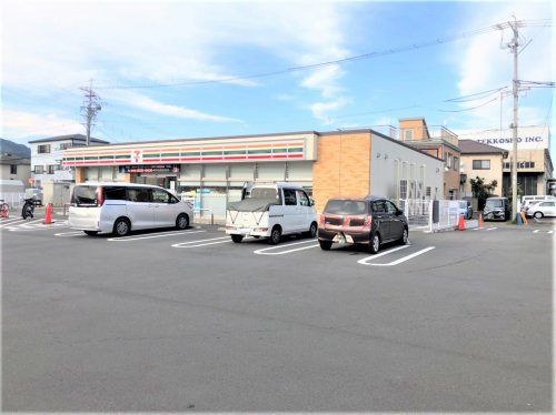 【コンビニエンスストア】セブンイレブン静岡丸子新田店まで335ｍ