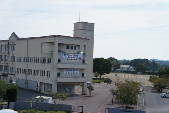 【中学校】寄居町立寄居中学校まで2470ｍ