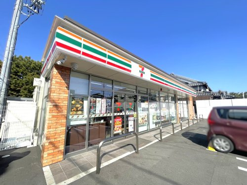 【コンビニエンスストア】セブンイレブン　尼崎琴浦町店まで442ｍ