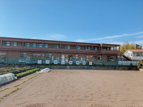 【保育園】こばと保育園まで840ｍ
