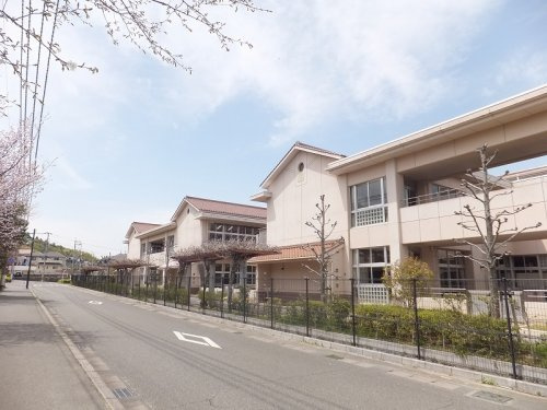 【小学校】三ツ城小学校まで469ｍ