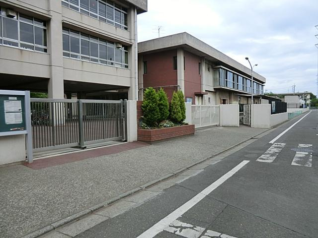 【中学校】東村山市立東村山第六中学校まで320ｍ