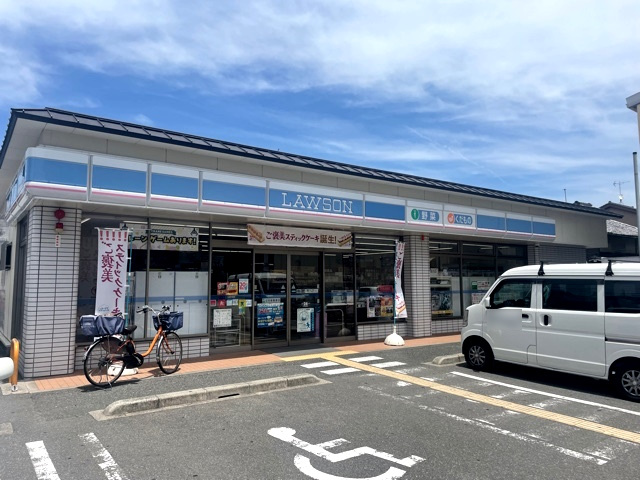 【コンビニエンスストア】ローソン四条西小路店まで234ｍ