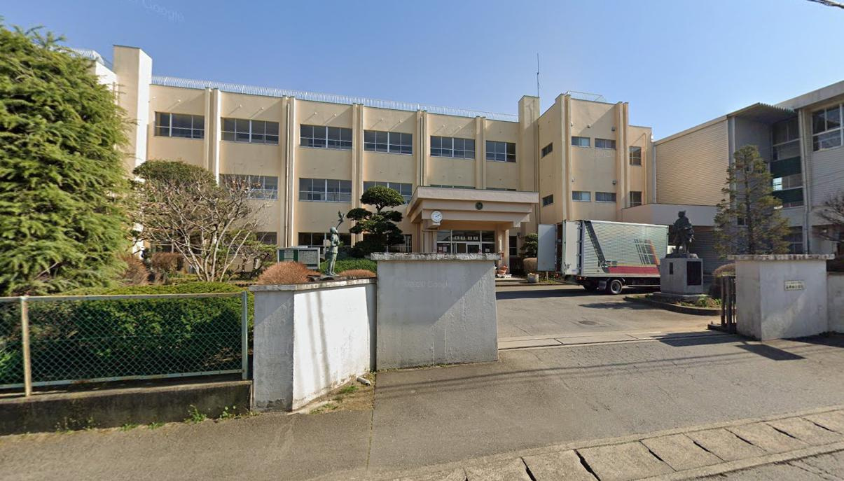 【小学校】つくばみらい市立伊奈小学校まで650ｍ