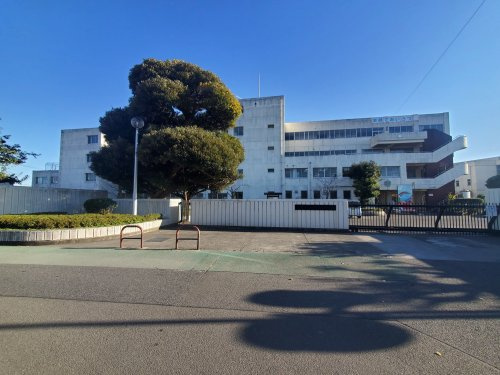 【中学校】伊勢原市立伊勢原中学校まで1757ｍ
