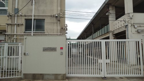 【小学校】孔舎衙小学校まで690ｍ
