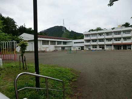 【小学校】鳥屋小学校まで3890ｍ