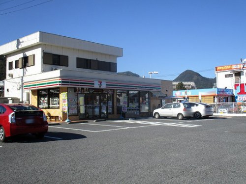 【コンビニエンスストア】セブンイレブン　大竹インター店まで1088ｍ