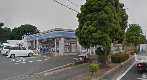 【コンビニエンスストア】ローソン　蓮田閏戸店まで1066ｍ