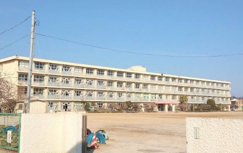 【小学校】いわき市立平第二小学校まで666ｍ
