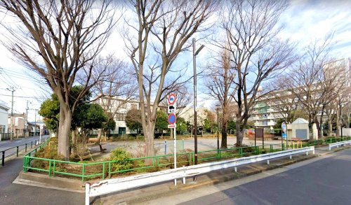 【公園】栗島公園まで556ｍ