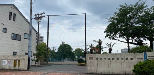 【小学校】静岡市立駒形小学校まで675ｍ