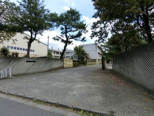 【小学校】鶴ヶ島市立長久保小学校まで1207ｍ