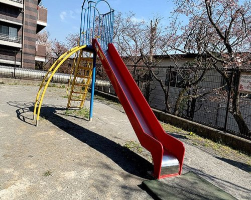 【公園】山崎みどりの原公園まで100ｍ