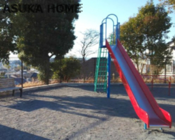 【公園】上倉田水神ヶ谷公園まで828ｍ