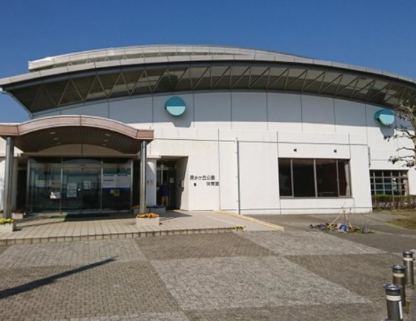 【公園】清水ヶ丘公園体育館まで401ｍ