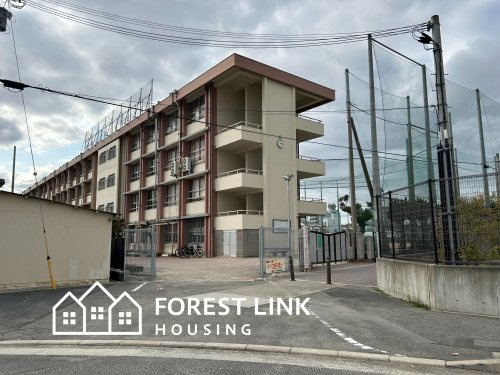 【中学校】八尾市立龍華中学校まで1880ｍ