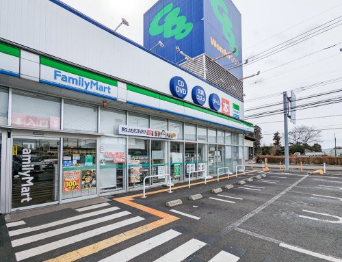 【コンビニエンスストア】ファミリーマート　下野石橋店まで969ｍ