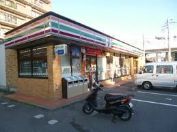 【コンビニエンスストア】セブンイレブン　稲城若葉台3丁目店まで706ｍ