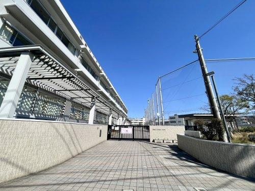 【中学校】板橋区立赤塚第二中学校まで1117ｍ