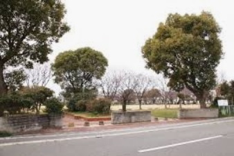 【公園】矢倉公園まで743ｍ