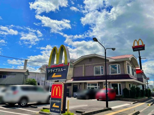 【ファーストフード】マクドナルド　9号線亀岡店まで1409ｍ