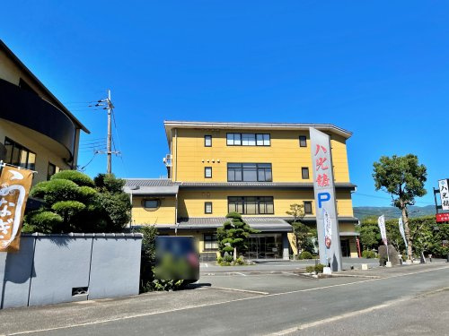 【和風料理】せせらぎ亭八光館まで1140ｍ