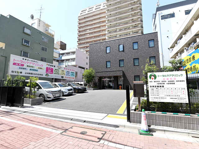 【総合病院】トータルケアクリニックまで217ｍ