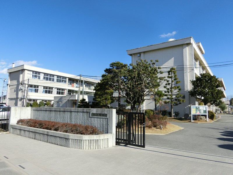 【中学校】熊谷市立熊谷東中学校まで380ｍ
