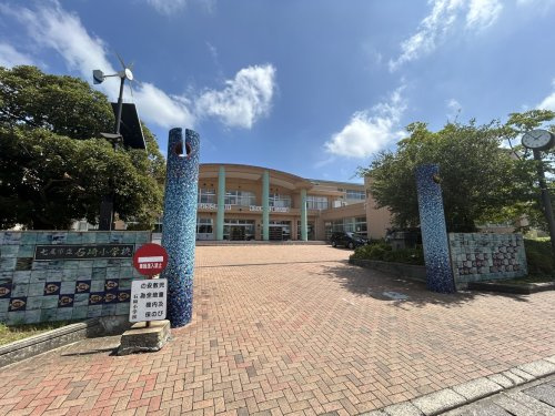 【小学校】七尾市立石崎小学校まで1289ｍ