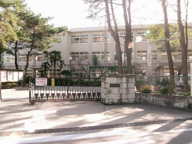 【中学校】浜の宮中学校まで2387ｍ