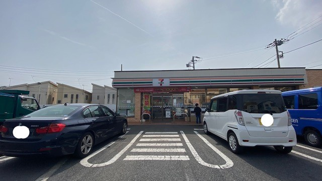【コンビニエンスストア】セブンイレブン　茅ヶ崎今宿東店まで1020ｍ