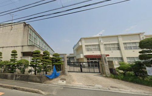 【小学校】須西小学校まで1300ｍ